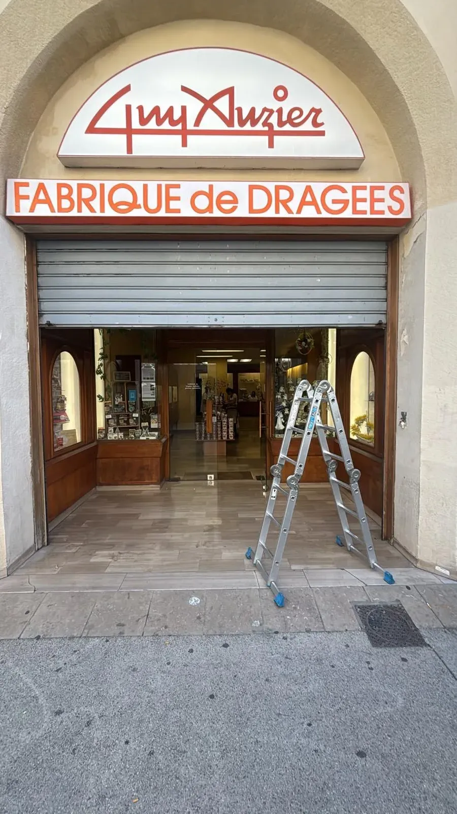 Installation et pose de rideau métallique à Champigny-sur-Marne Installation et pose de rideau métallique à Champigny-sur-Marne